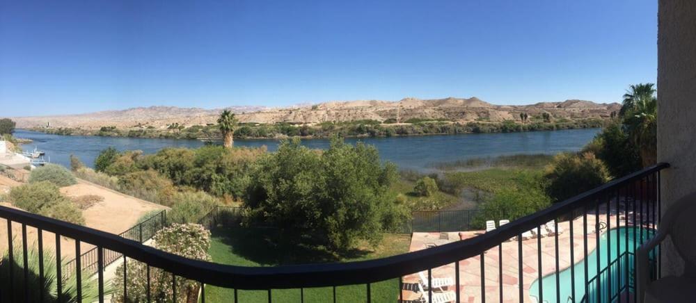 Lodge On The River Bullhead City Kültér fotó